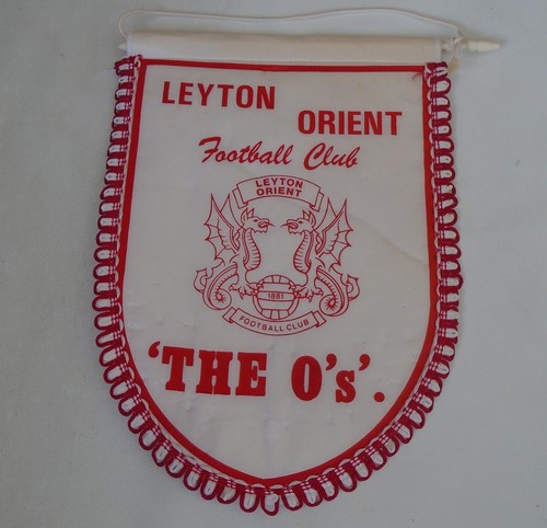 Leyton orient pennant - leyton,