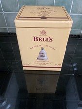 Bell's Limited Edition scotch whisky decanter (empty), Christmas 2006. Boxed