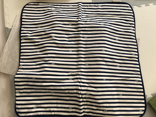 Authentic gucci blanket - blanket,