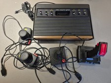 Atari 2600 (Atari Computer System) console