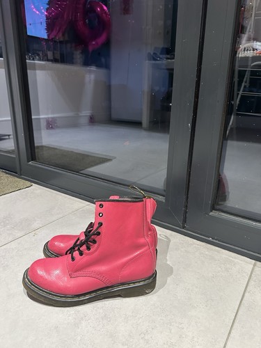 Pink martens - pink, dr