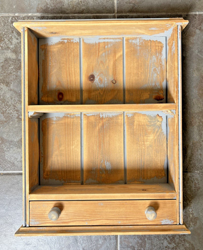 Vintage pine kitchen - pine, wall