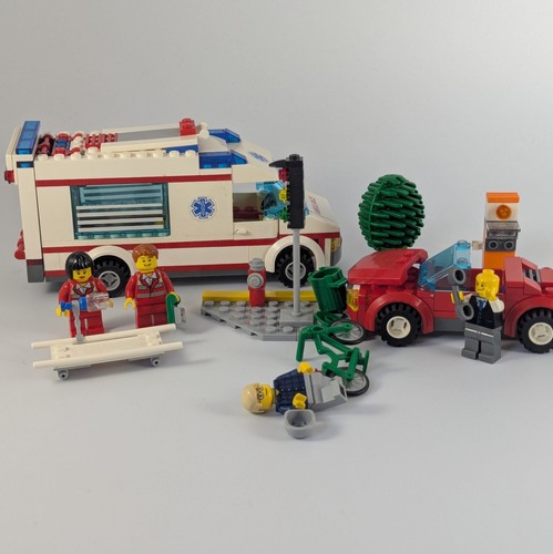 Lego city ambulance - city, ems