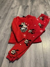 Girls Pyjamas/fleece/fluffy/soft/minnie mouse/NEW NO TAGS