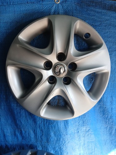 Vauxhall zafira wheel - x,