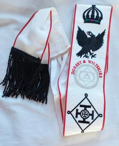 Red cross constantine - red, of