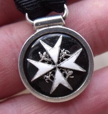 A ST. JOHN AMBULANCE 2ND TYPE