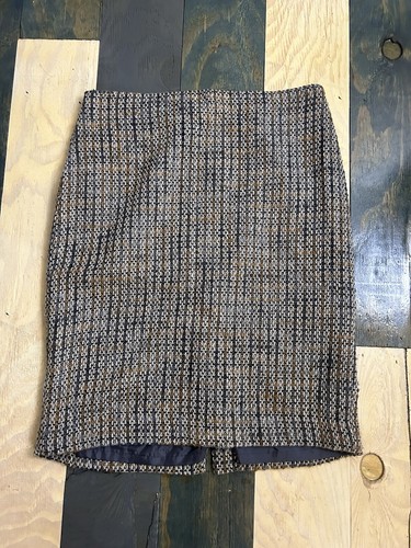 Ann taylor skirt pleaded size - taylor,