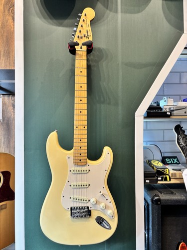 Fender squier stratocaster - squier,