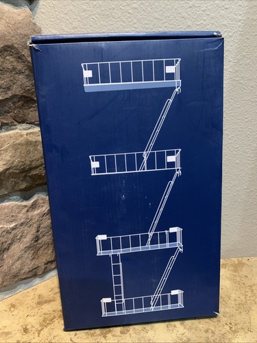 Tier metal fire escape wall - fire,