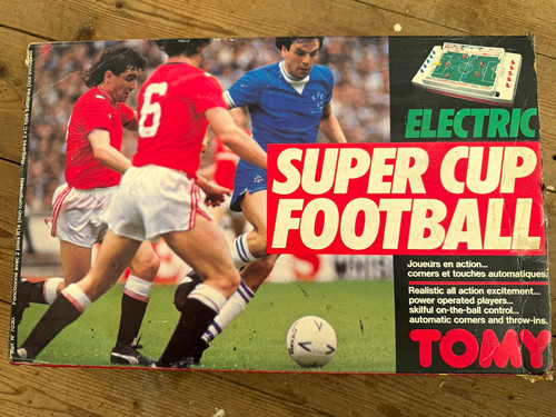 Tomy super cup - cup, table