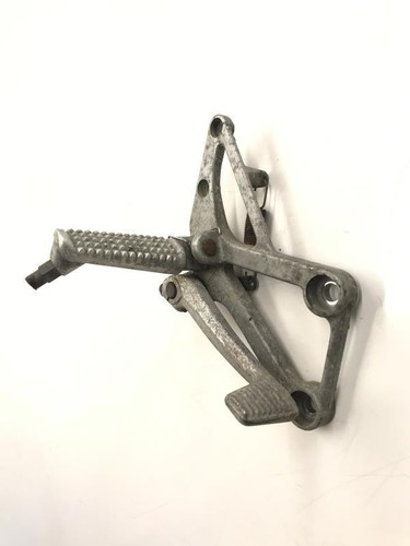 Right front plate - front,