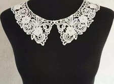 White Floral Lace Collar