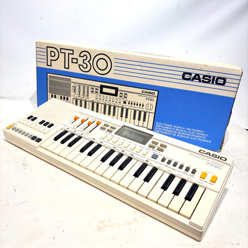 Casio mini keyboard - pt-30,