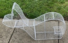 QUIRKY WIRE FISH SHAPED SHELF FREESTANDING OR WALL HANGING