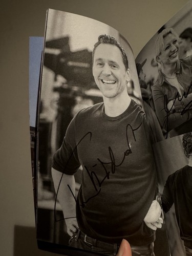Tom hiddleston hayley attwell - hiddleston,