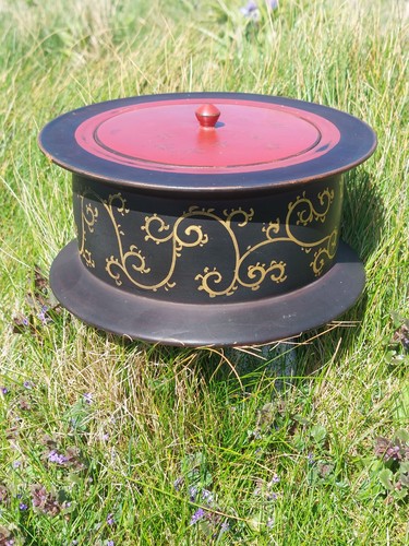 Original antique lacquered - antique,