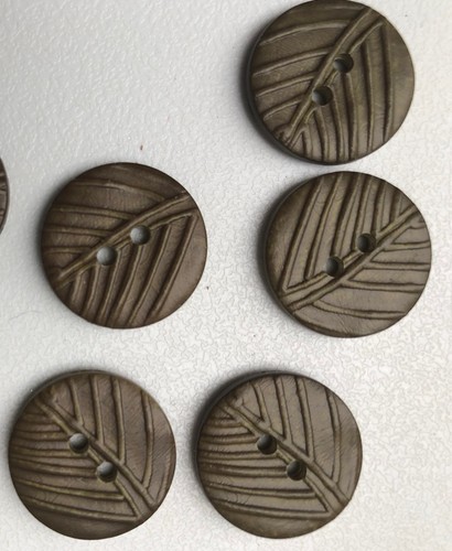 Leaf impression buttons - leaf, 18mm