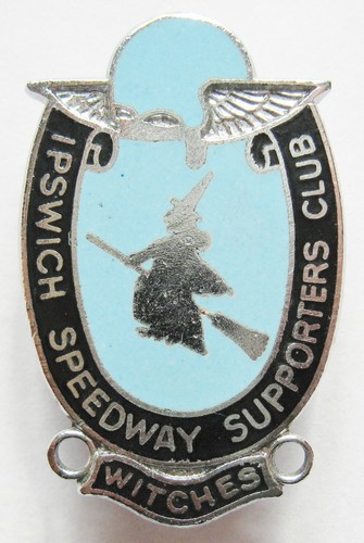 Ipswich witches superb - -,