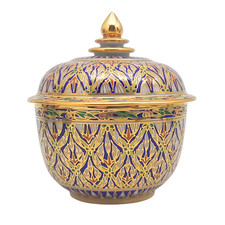 Hand Painted Thai Porcelain Lidded Bowl Benjarong Style Enamel Gold 10cm