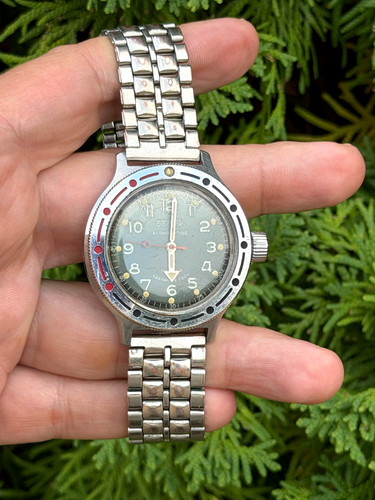 Vintage vostok amphibia 200m - vostok,
