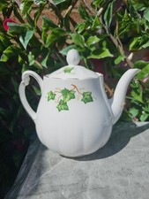 Vintage Colclough China  Ivy Leaf Fluted Base Tall  1½pt Teapot Gold Rim