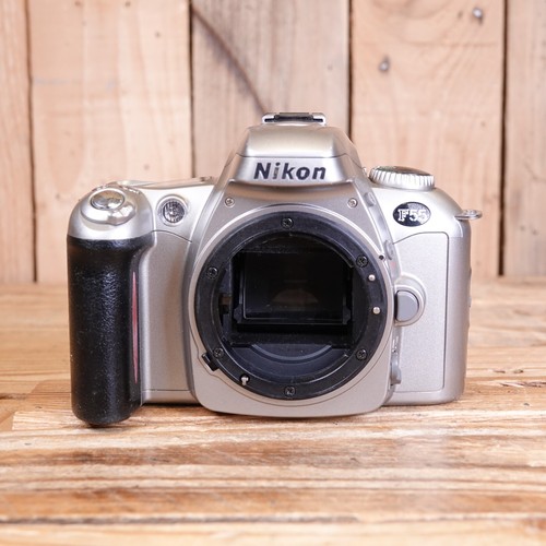 Nikon f55 silver - silver, camera