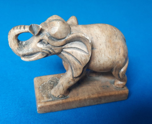 Small vintage hand - small,