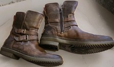 UGG Boots Simmens Brown