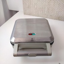 Breville BPI640XL Pie Maker 4