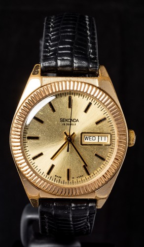 Sekonda ussr gold dial - ussr, fluted