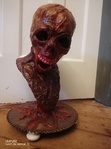 Life size bust statue - statue, zombie