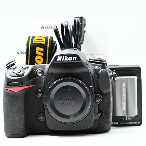 Nikon d300s 1mp digital slr - 12.1mp,