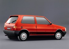 Fiat Uno Turbo i.e. Press