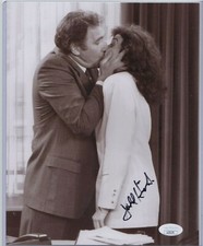 Judd Hirsch Signed 8X10 w/ JSA