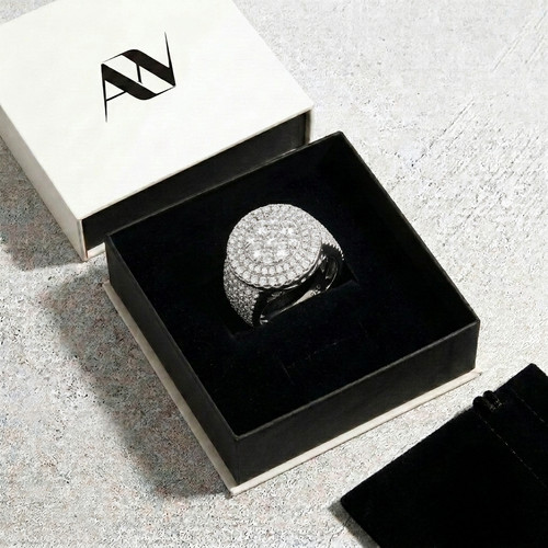 White gold diamond round - white,
