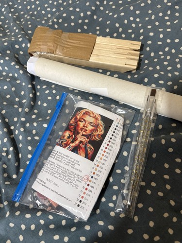 Marilyn monroe paint - marilyn,