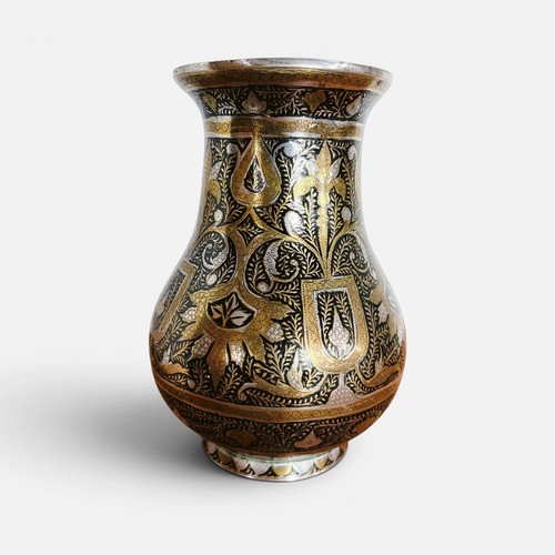 Hand etched indian - brass, vase