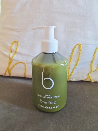 Bamford sage hand - sage, body