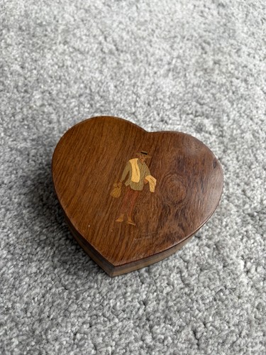 Vintage wooden trinket box - trinket,