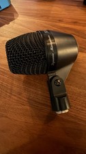 Shure PGA52 Cardioid Dynamic Kick Drum Microphone