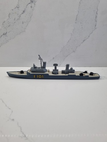 Vintage 1976 matchbox sea - 1976,