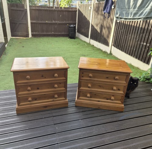 Pair pine oversize bedside - pine,