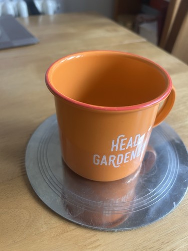 Head gardener enamel - head,