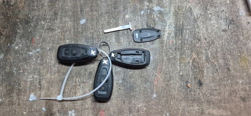 Genuine ford 3 button - genuine,