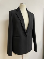 Jaeger Boutique Black