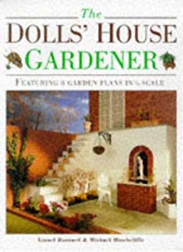 The dolls house gardener - house,