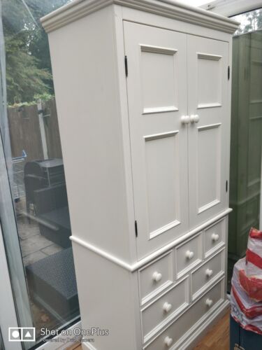 White aspace wardrobe - -, in