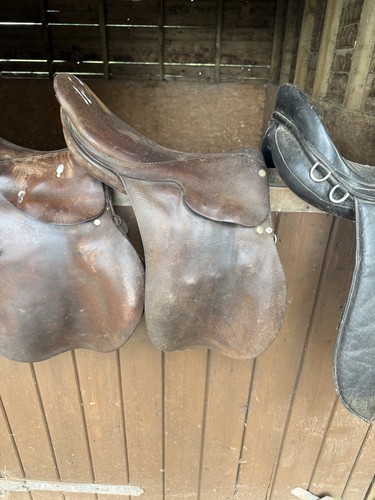 Brown leather show saddles - show, for