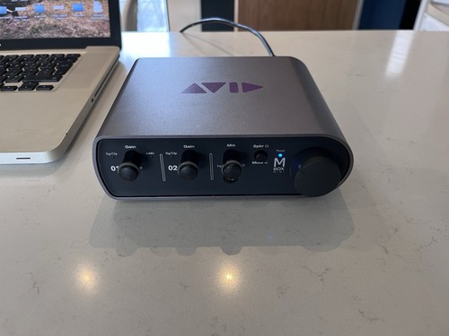 Avid mbox mini 3rd gen - avid,